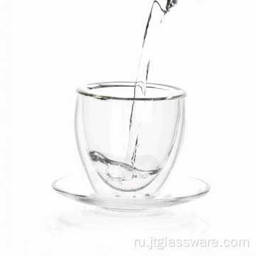 Маленькая стеклянная кофейная чашка с двойными стенками